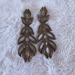 Dressy sparkly earrings